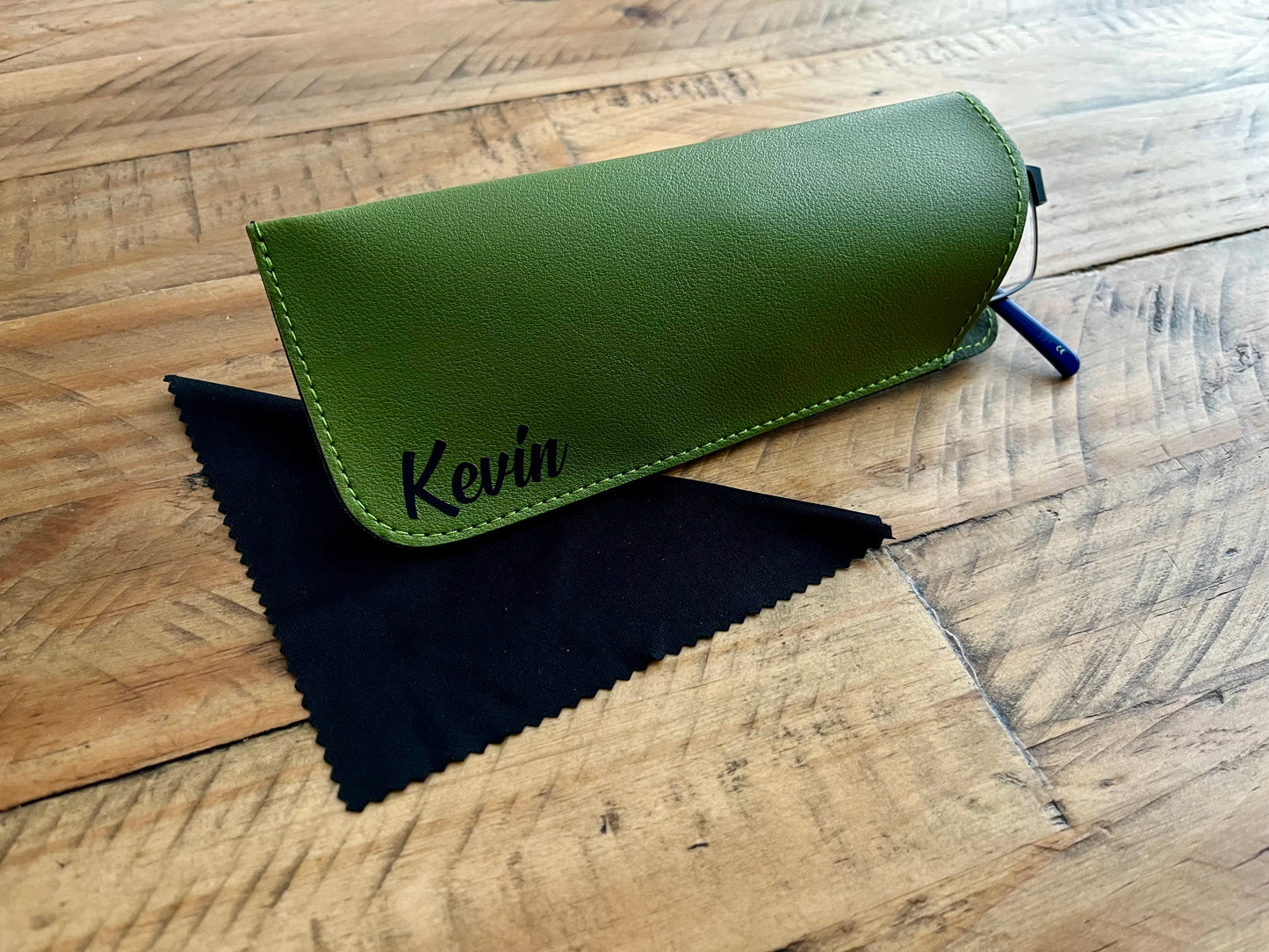 Personalised glasses case
