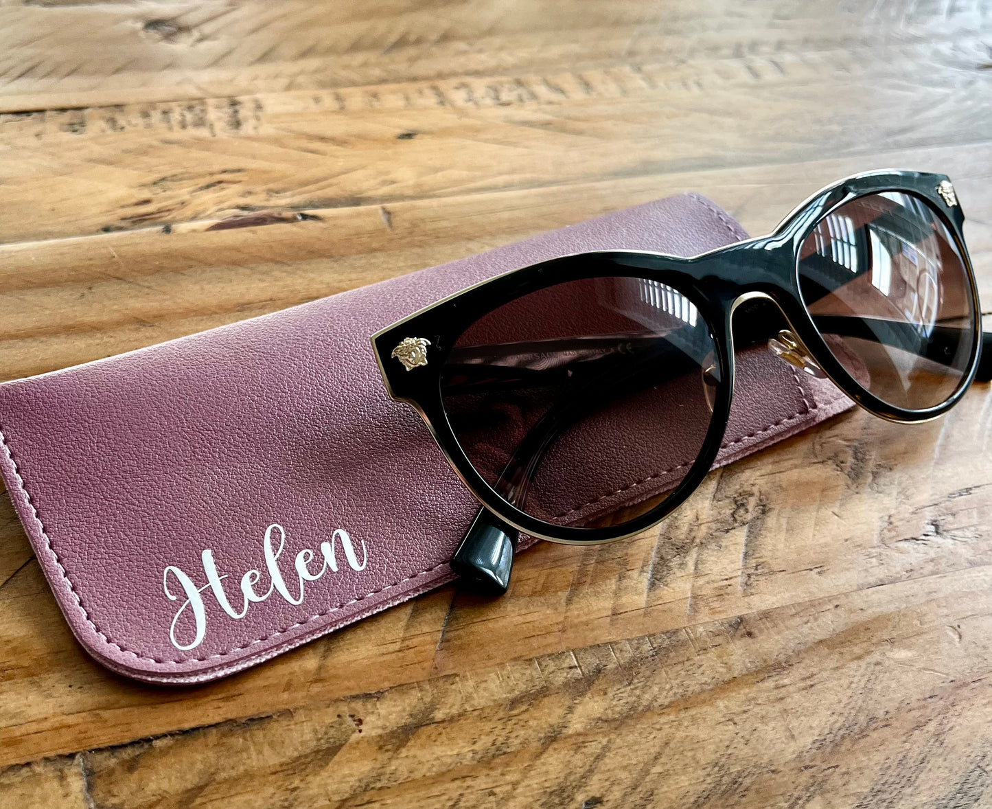 Personalised glasses case