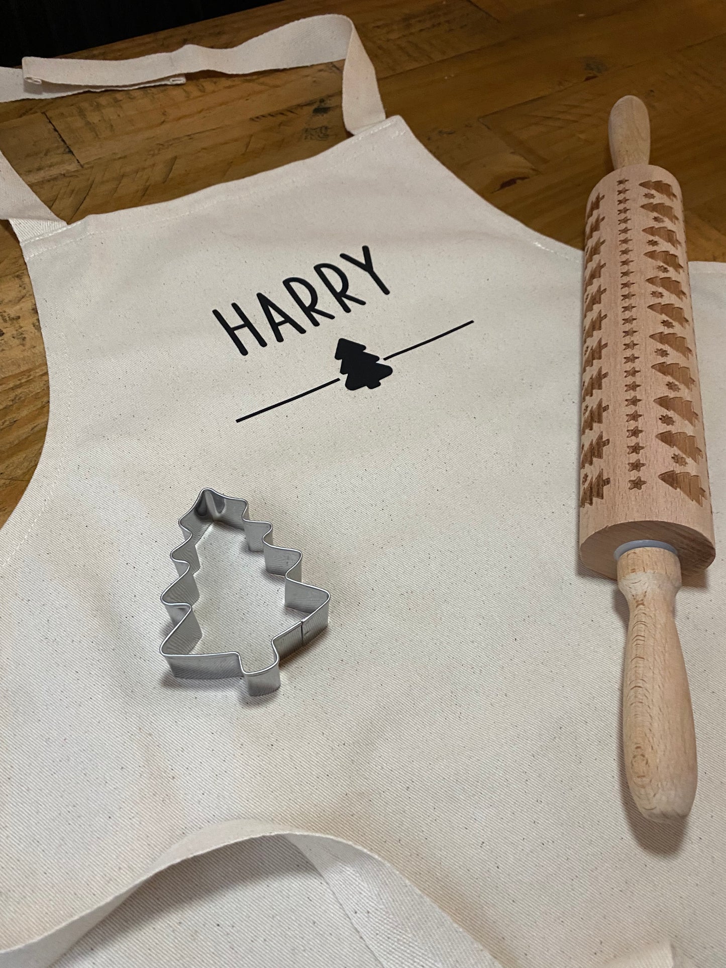 Personalised children’s apron